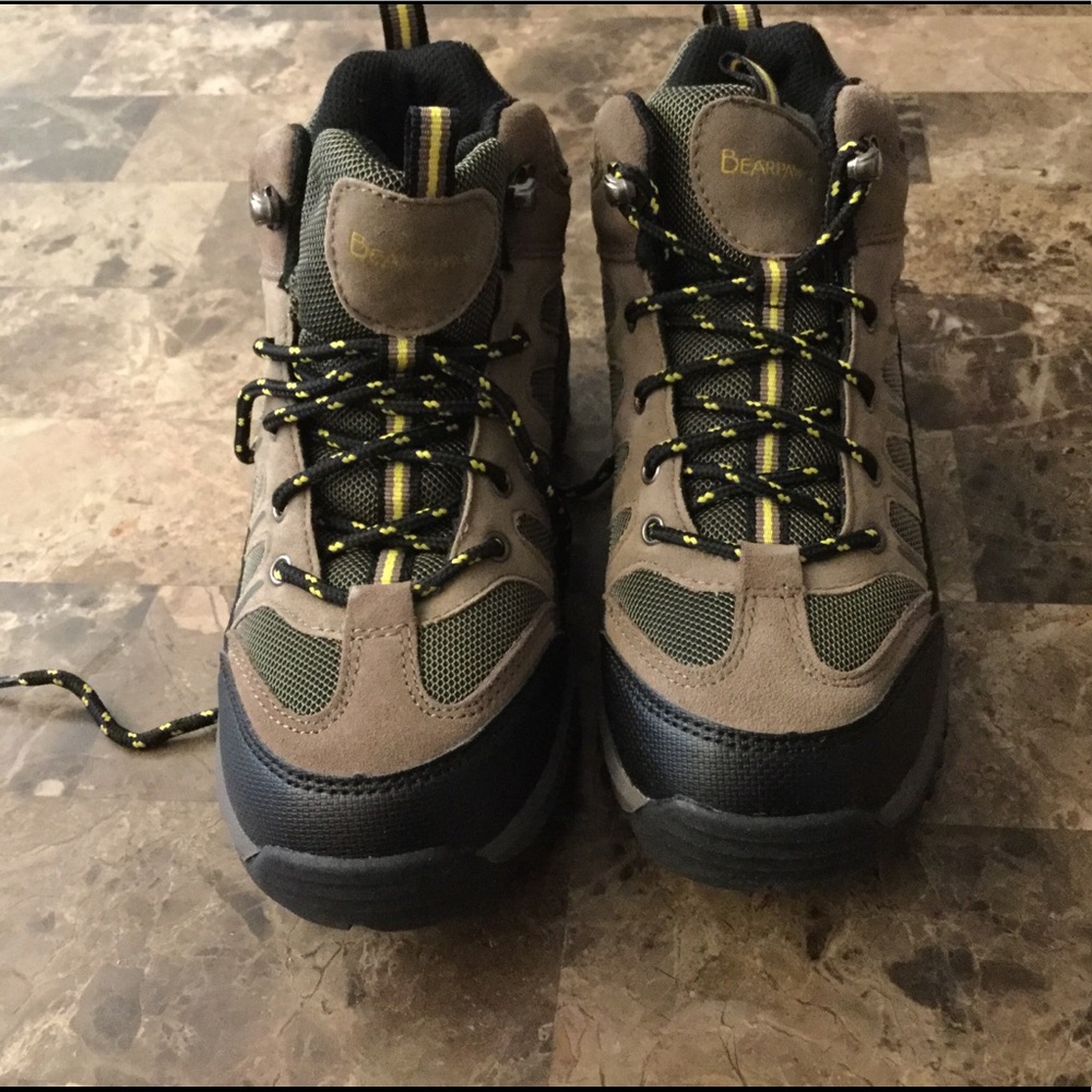 NWT Hiking Boots